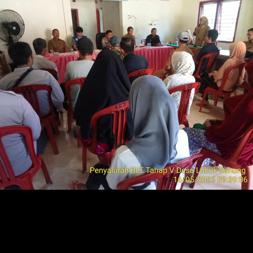 pembagian BLT DD tahap 1desa Lubuk Sahung Tahun 2023